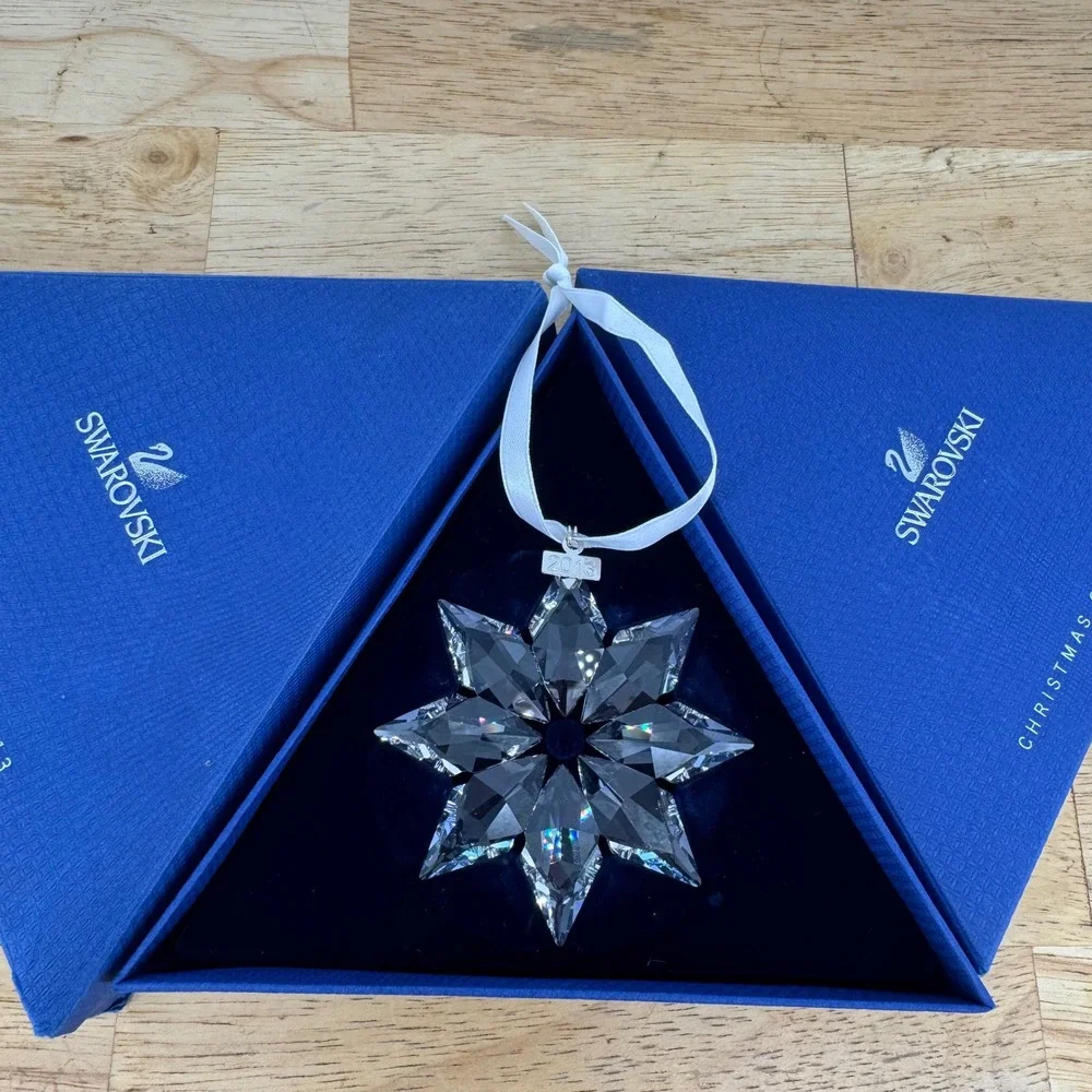 Swarovski 2013 Annual Edition Christmas Ornament Clear Crystal Star 5004486